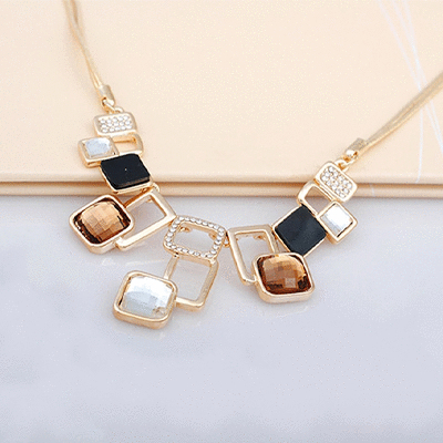 韓版時尚幾何方形合金水晶項鍊