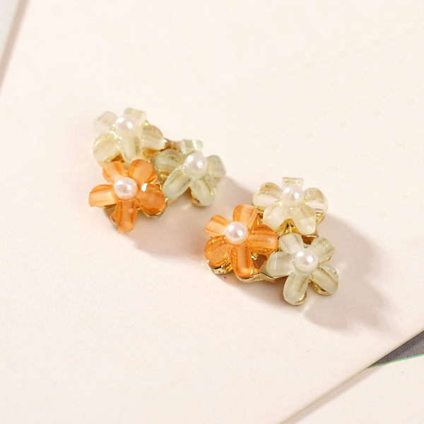 清新可愛珍珠花朵 無耳洞黏貼式耳環